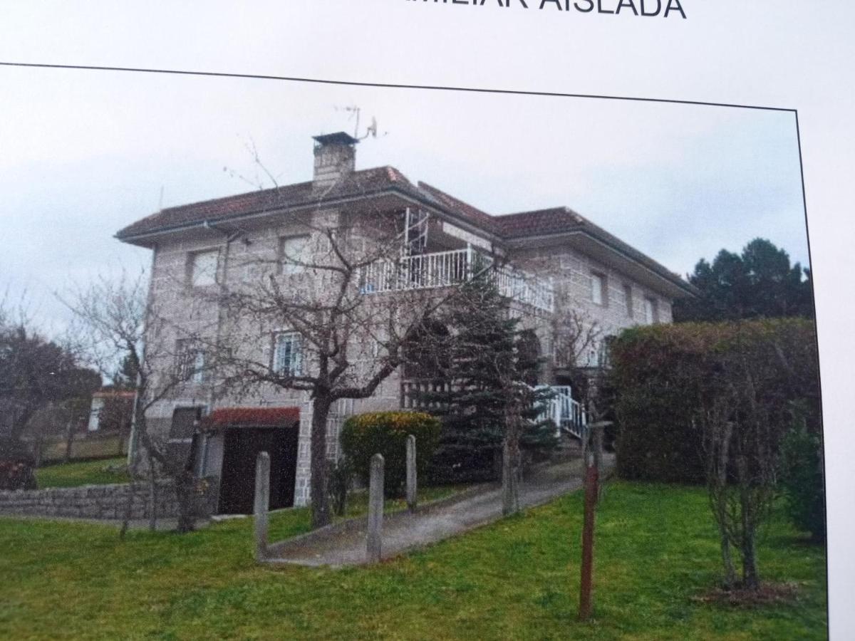 Casa Telizia Pensionat Ourense Exteriör bild
